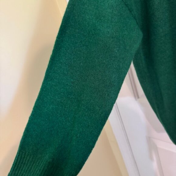 Aesthetic Vince Camuto Emerald Green Cozy Sweater Oversized Soft Knit Pullover M - Picture 3 of 4